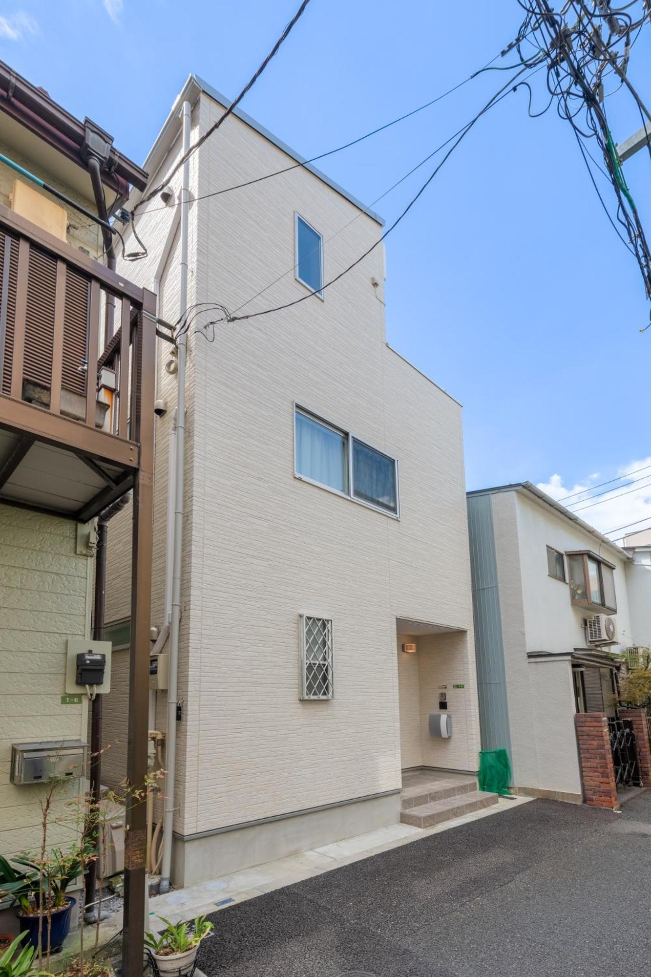 Villa 千駄木戸建 *